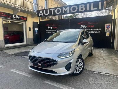 Begagnad Ford Fiesta Titanium 75 HK (55 kW) 2023 Grå Halvkombi