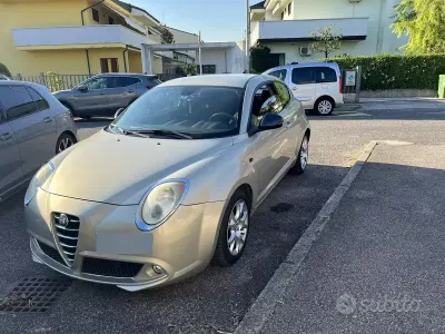 Usata Alfa Romeo MiTo 95 CV (69 kW) 2012 Giallo Utilitaria