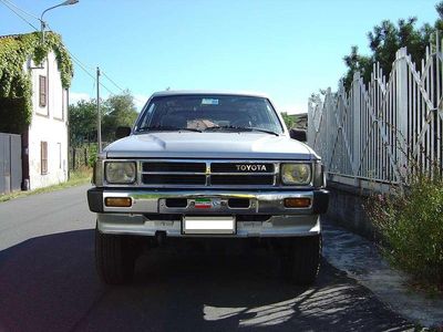 Usata Toyota 4 Runner 110 CV (80 kW) 1986 Argento SUV