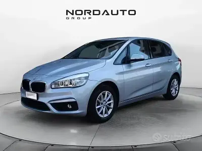 Usata BMW 218 Active Tourer Advantage 150 CV (110 kW) 2015 Grigio Monovolume
