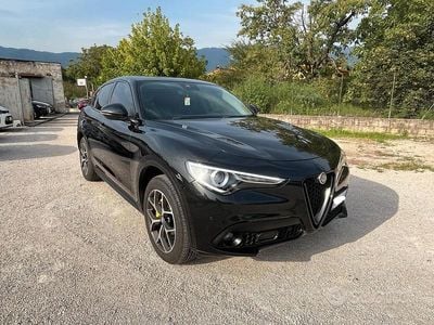Usata Alfa Romeo Stelvio Executive 210 CV (154 kW) 2019 Nero SUV