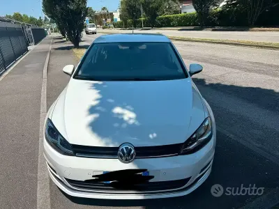 Usata VW Golf VII 110 CV (80 kW) 2016 Bianco Berlina