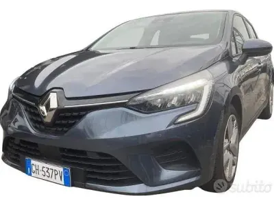 Usata Renault Clio V Business 90 CV (66 kW) 2021 Grigio Berlina
