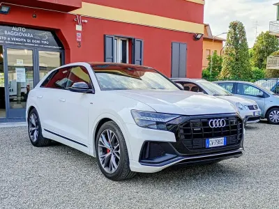 Usata Audi Q8 Sport 286 CV (210 kW) 2021 Other SUV