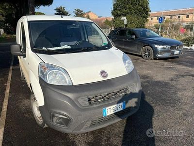 Usata Fiat Fiorino 80 CV (58 kW) 2018 Monovolume