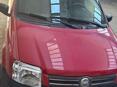 Usata Fiat Panda Dynamic 77 CV (56 kW) 2007 Rosso Utilitaria