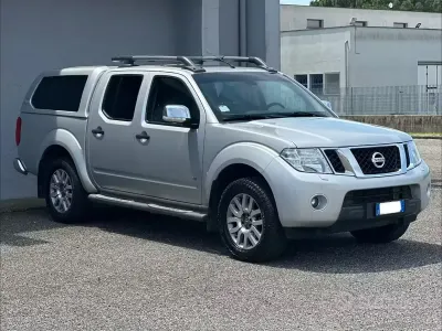 Usata Nissan Navara 231 CV (169 kW) 2014 Argento Pick-up