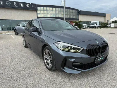 Occasion BMW 118 M Sport 150 ch (110 kW) 2021 Gris Citadine