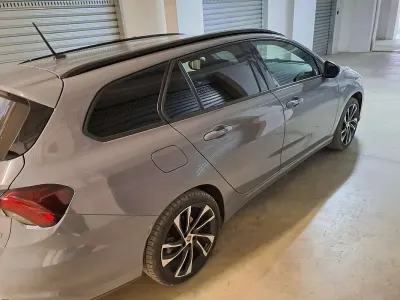 Usata Fiat Tipo S 120 CV (88 kW) 2019 Grigio Station wagon