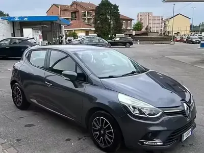 Usata Renault Clio IV 75 CV (55 kW) 2018 Blu Berlina