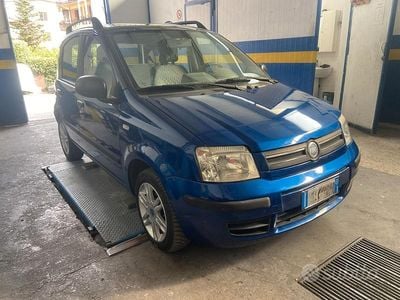 Usata Fiat Panda Dynamic 60 CV (44 kW) 2003 Blu Utilitaria