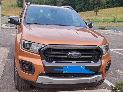 Usata Ford Ranger Wildtrack 170 CV (125 kW) 2022 Arancione Pick-up
