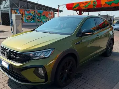 Usata VW Taigo R-line 110 CV (80 kW) 2023 Verde SUV
