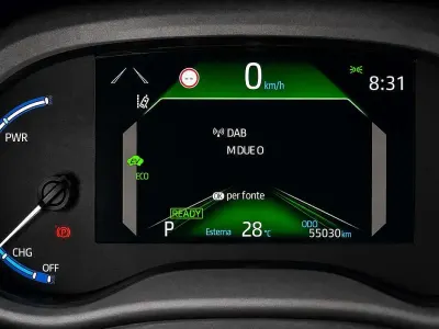 Usata Toyota Yaris Cross Trend 92 CV (67 kW) 2024 Argento SUV