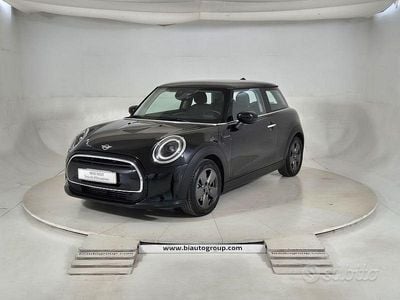 Usata Mini Cooper Classic 136 CV (100 kW) 2023 Nero Utilitaria