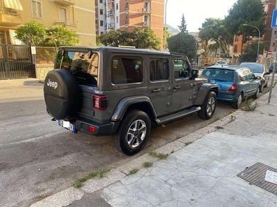 Begagnad Jeep Wrangler Sahara 200 HK (147 kW) 2020 Grå SUV