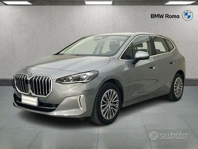 Usata BMW 218 Active Tourer Luxury Line 136 CV (100 kW) 2023 Skyscraper grey metallic Monovolume