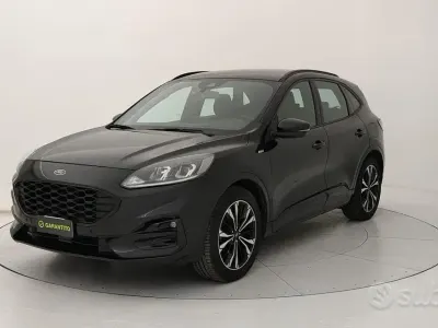 Usata Ford Kuga ST-Line 120 CV (88 kW) 2022 Nero SUV