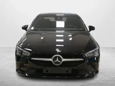 Usata Mercedes CLA180 Business 116 CV (85 kW) 2020 Nero Berlina