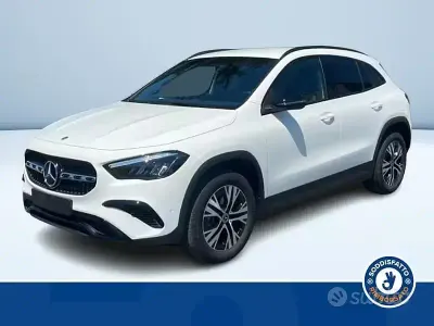 Nuova Mercedes GLA200 Advanced 150 CV (110 kW) 2026 Bianco SUV
