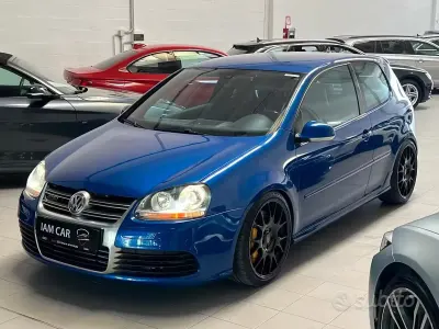 Usata VW Golf V R 250 CV (183 kW) 2007 Blu Berlina
