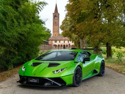 Usata Lamborghini Huracán 639 CV (469 kW) 2022 Tristrato verde selvans Coupé