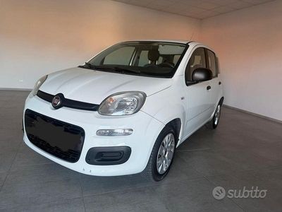 Usata Fiat Panda Easy 69 CV (50 kW) 2017 Bianco Utilitaria