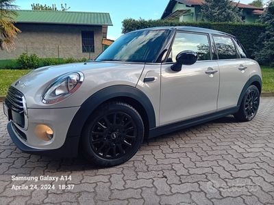 usata Mini Cooper D 5porte