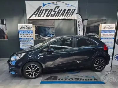 Usata Kia Rio 83 CV (61 kW) 2016 Blu Utilitaria