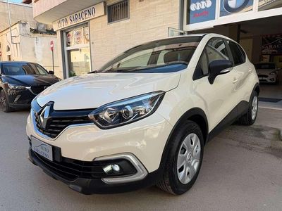 Usata Renault Captur Life 90 CV (66 kW) 2017 Avorio met. SUV