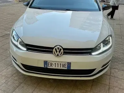 Usata VW Golf VII 110 CV (80 kW) 2013 Bianco Berlina