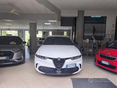 Usata Alfa Romeo Tonale Sprint 131 CV (96 kW) 2022 Bianco SUV