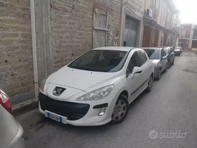 Usata Peugeot 308 90 CV (66 kW) 2010 Bianco Berlina