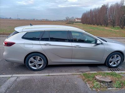 Usata Opel Insignia Business 136 CV (100 kW) 2019 Grigio Station wagon