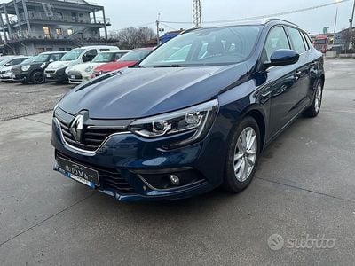 Usata Renault Mégane GrandTour 115 CV (84 kW) 2020 Blu Station wagon
