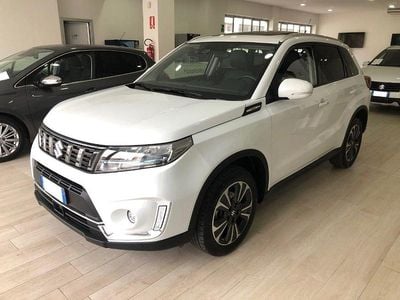 Usata Suzuki Vitara 114 CV (83 kW) 2022 Argento SUV