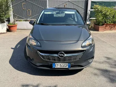 Usata Opel Corsa Cosmo 69 CV (50 kW) 2015 Utilitaria