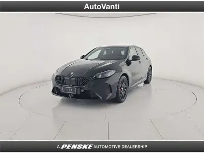 Nuova BMW 118 M Sport 150 CV (110 kW) 2026 Nero Utilitaria