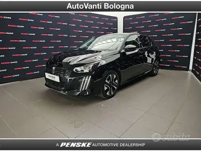 Usata Peugeot 208 Allure 101 CV (74 kW) 2024 Nero Utilitaria