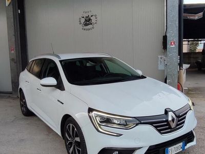 Usata Renault Mégane GrandTour Business 110 CV (80 kW) 2018 Bianco Station wagon