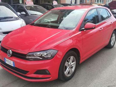 Usata VW Polo Comfortline 65 CV (47 kW) 2017 Rosso Berlina