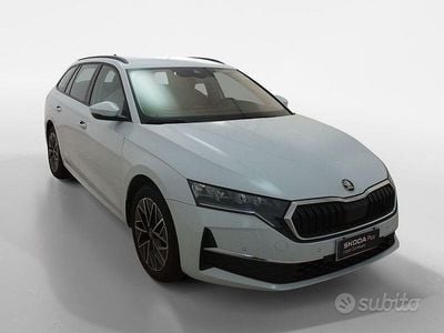Usata Skoda Octavia Executive 150 CV (110 kW) 2025 Bianco Station wagon