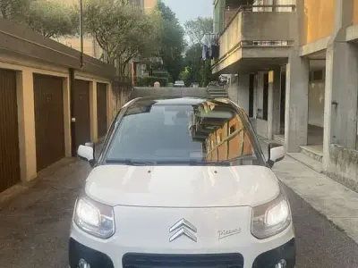 Usata Citroën C3 Picasso Exclusive 131 CV (96 kW) 2009 Bianco Monovolume
