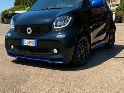 Usata Smart ForTwo Electric Drive Brabus 60 kW (82 CV) 2019 Nero Utilitaria