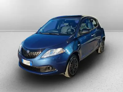 Usata Lancia Ypsilon S 70 CV (51 kW) 2024 Blu/azzurro Utilitaria