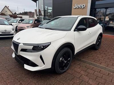 Usata Alfa Romeo Junior 136 CV (100 kW) 2025 Bianco SUV