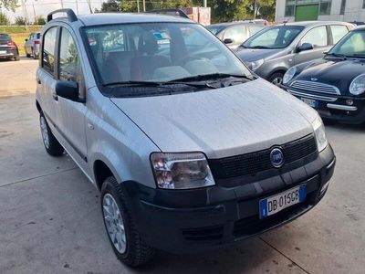 Usata Fiat Panda 4x4 Climbing 74 CV (54 kW) 2007 Grigio Utilitaria