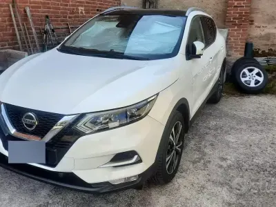 Usata Nissan Qashqai 159 CV (116 kW) 2019 Bianco SUV