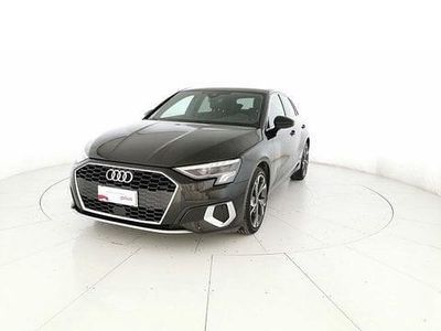 Begagnad Audi A3 Sportback Advanced 110 HK (80 kW) 2023 Svart Halvkombi