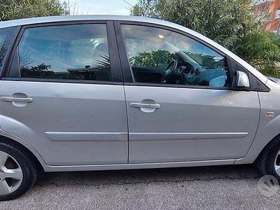 Usata Ford Fiesta 70 CV (51 kW) 2007 Blu Berlina